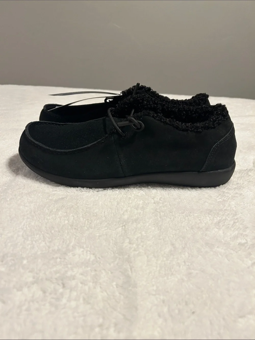 REVITALIGN Black Sherpa-Lined Casual Slip-Ons men Size 8D
